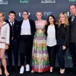 Cara Buono Instagram - Celebrating the amazing work of my fellow cast, writers and directors. I am so lucky. @girlfromplainvillehulu Also, don’t my eyes look blue/green here?? #premiere #glam #instagood #ilovemyjob