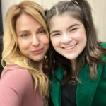 Cara Buono Instagram – Hawkins in Paris!

#paris not #hawkins #love #strangerthings