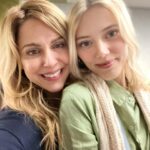 Cara Buono Instagram – Hawkins in Paris!

#paris not #hawkins #love #strangerthings