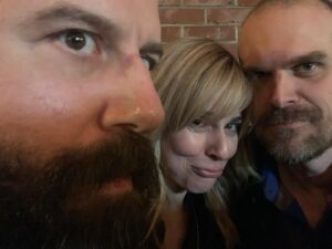 Cara Buono Instagram - #fbf to table read thru shenanigans. I think you guys were trying to scare me? I can’t believe that was 2020! 
@dkharbour 
@brettgelman 

#strangerthings #shenanigans #behindthescenes