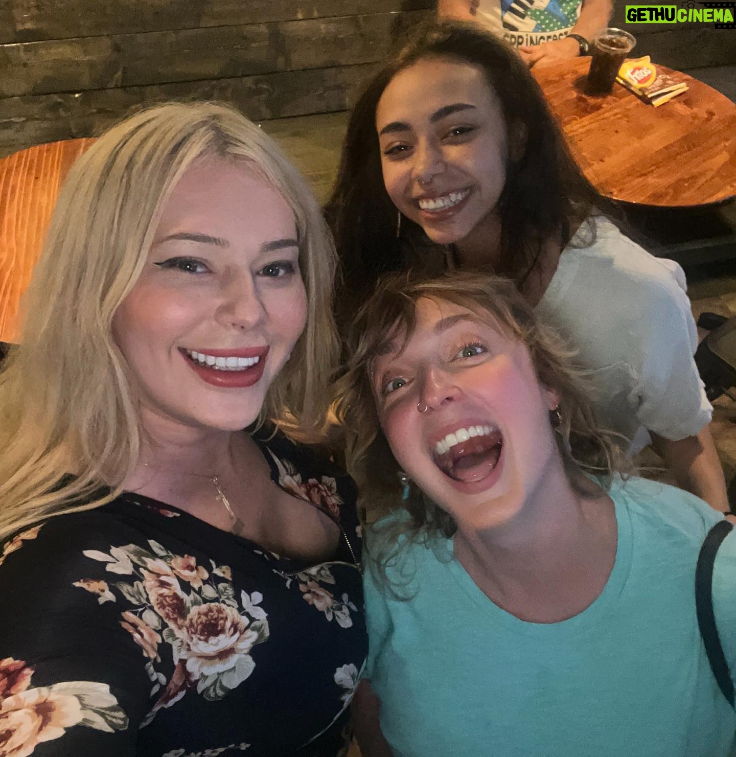 Cara Cunningham Instagram - Happy Birthday @charley0521 . We love you so much ❤️