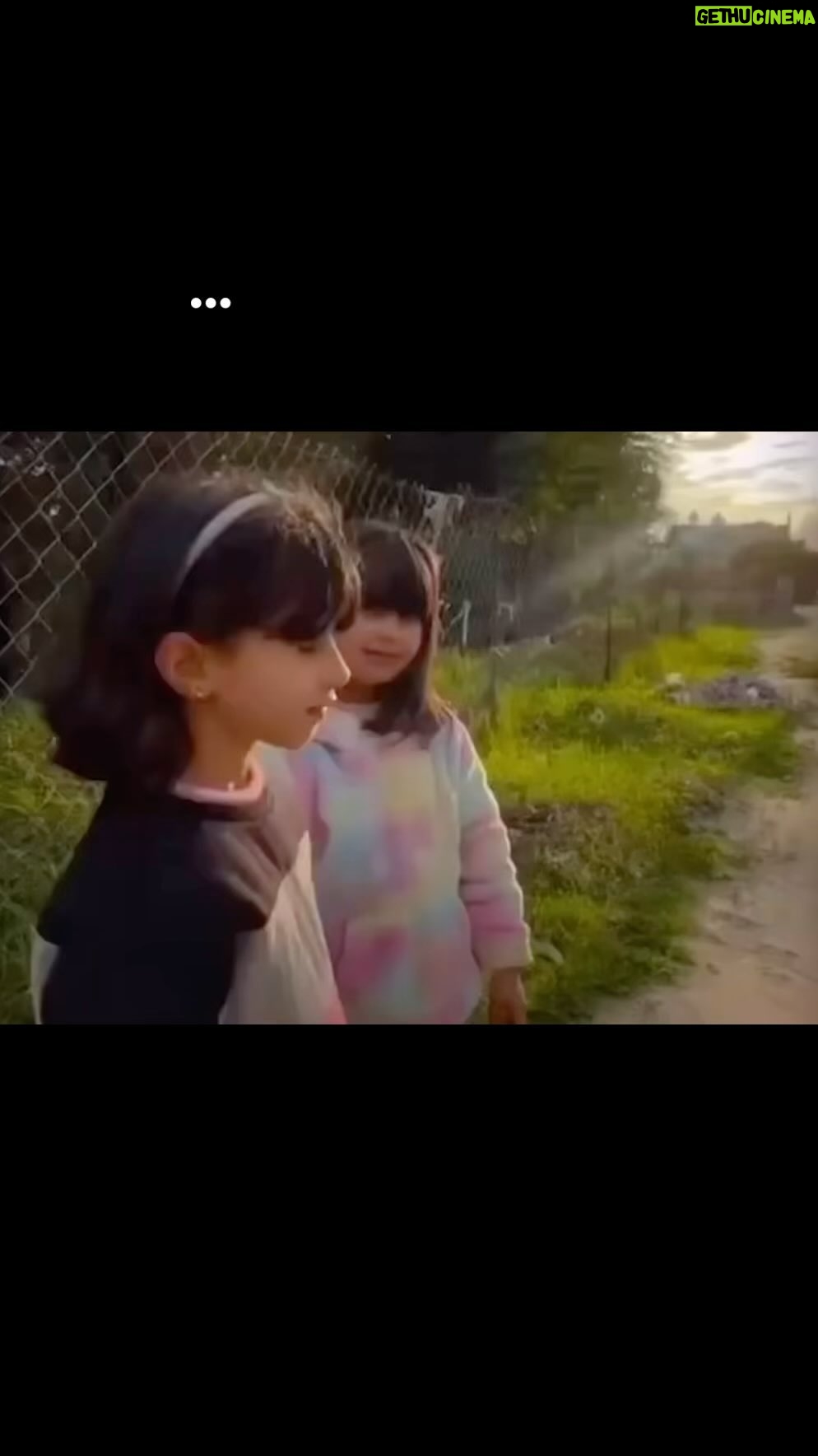 Carice van Houten Instagram - Sound on. 💔💕💔 via @standing.together.english