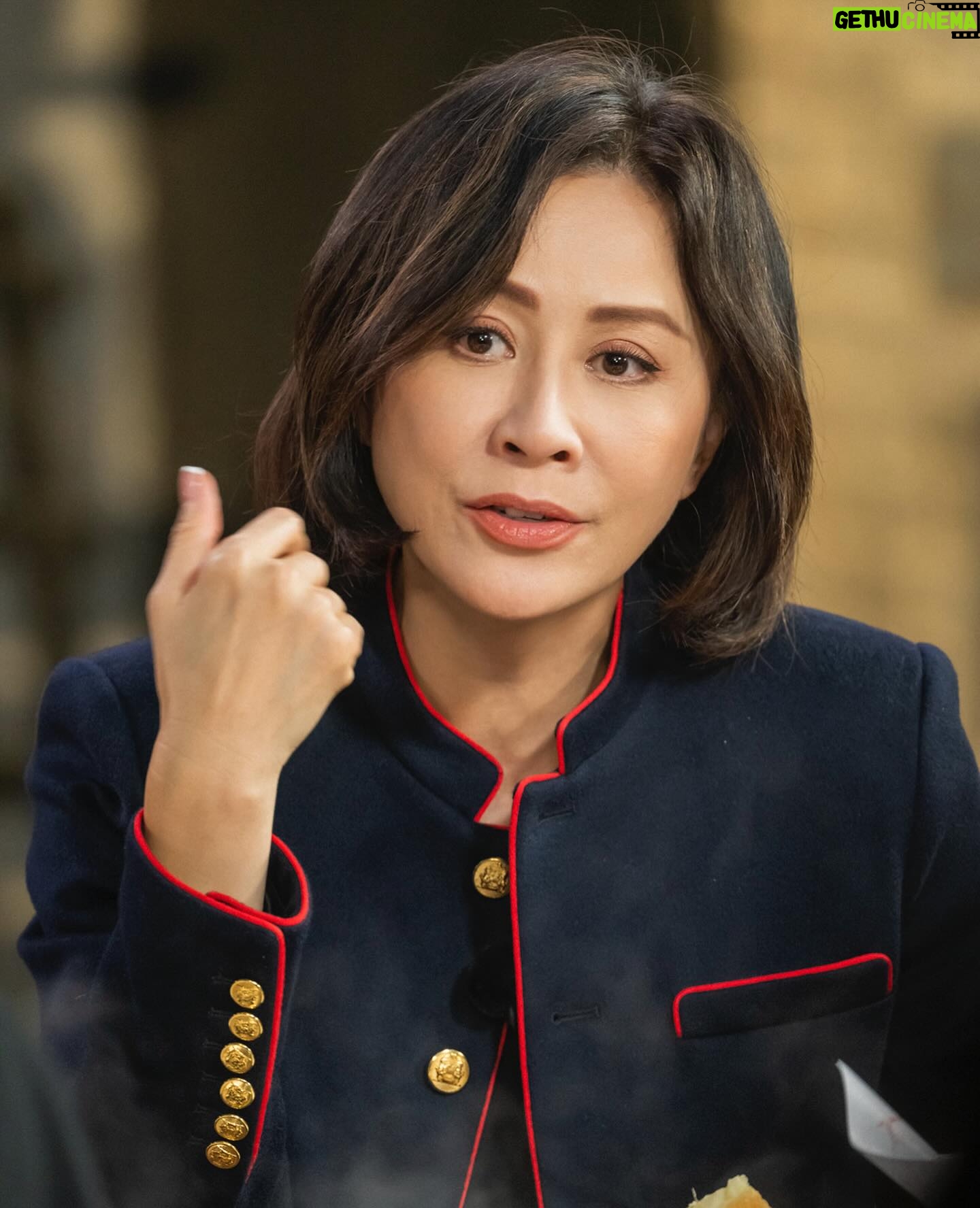 Carina Lau Instagram - 葉童👭 今晚21:10锁定江苏卫视,22:00锁定腾讯视频。 #嘉人自友約#