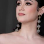 Carla Abellana Instagram - Yes, and? 💁🏻‍♀️