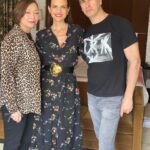 Carla Gugino Instagram - Back to @gunpowdermilkshake press! Always love spending time with these two beautiful artists. @brigittemakeup @sebastianscolarici plus of course @highheelprncess even though she is glamming up from afar. 😉