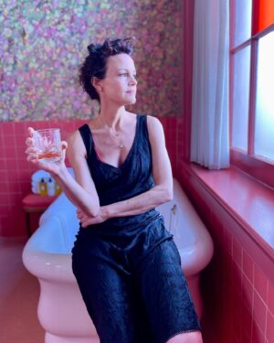 Carla Gugino Instagram - Never underestimate a great bathtub. @hotelstvincent #thingscarlaloves #nola