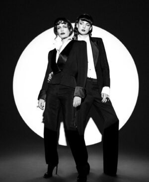 Carla Gugino Instagram - Sharing these beautiful images that @gaitejansen and I collaborated on with the extraordinarily talented @thealexandraarnold 📸 in support of our limited series LEOPARD SKIN created by #SebastianGutierrez. TV Guide called it one of The Best Hidden Gems of 2022 calling it “the epitome of sexy and stylish. And with only eight half-hour episodes, it goes quick and leaves you wanting more.” So if you’re interested in a cinematic treasure hunt, you can find it hidden on @peacock 🤣🙌🏼 🐆 🎥  Thank you to all the artists who made this shoot 🔥