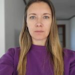 Carla Jara Instagram - Este día tan especial para nosotras, les envío un abrazo enorme a quienes están pasando por un mal momento, decirles que crean en ustedes y sus capacidades, ser mujer es increíble! Somos fuertes, sabias, hermosas! Te invito a que te abraces, a reflexionar sobre todo lo que has logrado, tus éxitos y tus fracasos, todo lo que hemos vivido nos hace más poderosas!!! Sigamos luchando juntas, por ti, por mi, por nuestras madres, abuelas, tías y amigas!!! ✊️💜 #8M