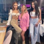 Carla Moreau Instagram – 💕🌈 MES TOTALLY SPIES ! 🌈💕 @maissane.agl @darling___ds