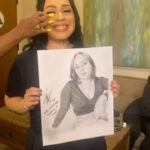 Carla Morrison Instagram – Tenía un ratito sin compartir los hermosos dibujos que hacen usando algunas de mis fotos o inspirados en mis canciones ¡Gracias por darme tanto amor a través de su creatividad, bebés! Lo aprecio mucho ✨❤️
