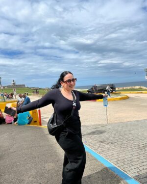 Carla Morrison Instagram - En modo turista descubriendo la hermosa isla de Puerto Rico ❤️ ( de cuando fui con Kanyyyyyy )