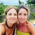 Carla Peterson Instagram - Ojalá sea hasta el año que viene! Final y comienzo de cosas nuevas . Ahora a trabajar mucho para poder volver. Te quiero Brasil! ❤️ 🇧🇷 y que las aguas de marzo cierren este verano especial. ❤️❤️❤️ @carlapbrasil @matheuspiai @amandalemost @mariacozzoli ❤️❤️❤️ @pato.dalpra