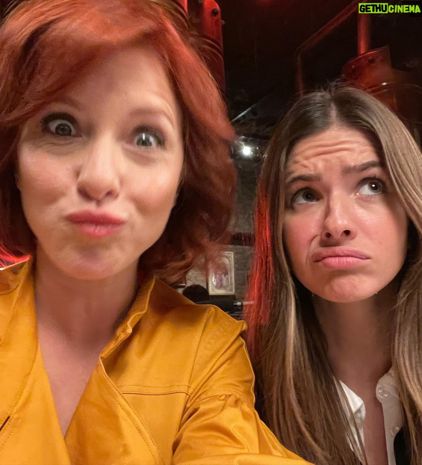 Carla Peterson Instagram - Selva y sus “seres queridos” TERAPIA ALTERNATIVA @griseldasiciliani @sangrejaponesa @cabotdaniel estrena el 28 de febrero y está buenísima. @starplusla