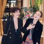 Carla Peterson Instagram - Amigas! Si! estrenamos! Vengan a vernos. @nomerompanlapelicula gran plan. Vamos al cine. Con quien vendrías ? Invita a una amigacha! @julietadiaz77 Dir @azullombardia @pan.contenidos @habitacion_1520_producciones @jaz_rodriguezduca Fotos. @rfgstylecoaching @rfgstylecoaching @nanogmd pelo y makeup @neccphoto @jitric_jc vestido y joyas de bronce .