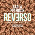 Carla Peterson Instagram - Carla Peterson interpreta a Tess en la nueva e hilarante comedia de Matias Feldman, junto a Marco Antonio Caponi, Nicolás García Hume, Diego Cremonesi, Emilia Claudeville y Juan Isola. 🔌🎚‼️⏭️♻️⏮️‼️🎚🔌 REVERSO ¿Qué es real y qué no ? Una mujer y su familia reciben la inesperada visita de los ex socios de su galería de arte. Pero las cosas no son lo que aparentan ser. Lo real se vuelve difuso. Lo que vemos tiene su indefectible reverso. 🔌🎚‼️⏭️♻️⏮️‼️🎚🔌 Desde el 1 de Marzo Los Viernes, Sábados y Domingos En la Sala Pablo Picasso del Paseo La Plaza 🎫🎟✨️ ¡Entradas ya la Venta desde @plateanet! 🎫🎟✨️ #estreno #marzo2024 #teatro #paseolaplaza #matiasfeldman #carlapeterson #comedia # comediadramática #realidadvirtual #reverso #reversolaobra #marcoantoniocaponi #nicolasgarciahume #diegocremonesi #juanisola #emiliaclaudeville #plateanet #entradasenventa #callecorrientes
