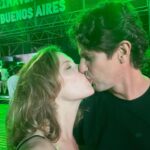 Carla Peterson Instagram - Feliz cumpleaños mi amor @gugalusto sos el sol en nuestras vidas, la risa y el mejor compañero para esta aventura de vivir. Cada día al lado tuyo es mi tesoro. Te amo. No tengo palabras para decir todo lo bueno q te deseo. Que se cumplan tus sueños hermosos. Sos lo más!!!! Martin lousteau sos mi universo!! X muchas vidas con vos!