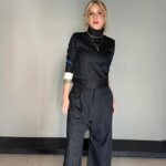 Carla Peterson Instagram - Epa epa! Q moderna! Si! Otro golpe de @rfgstylecoaching y @nanogmd @rominagiangreco Pelo y maquillaje @nanogmd Look @potyhernandez @justaosadia zapas Joyas @sintesisdesign . Te gusta?