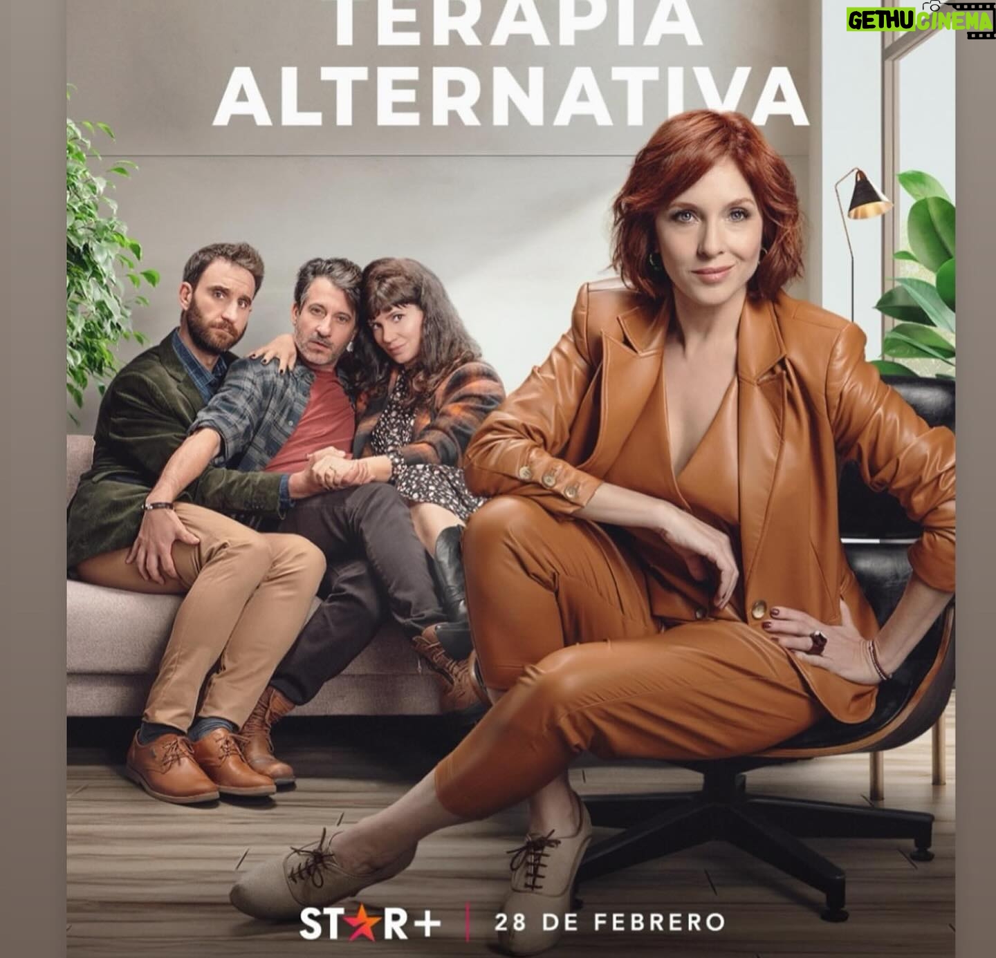 Carla Peterson Instagram - Llegó el día! A partir de hoy podes ver por @starplusla TERAPIA ALTERNATIVA