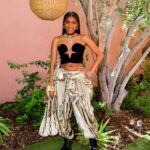Carlacia Grant Instagram - Babygirl’s first Coachella was a success 🔮🪩🎡 Thank you to my amazing glam team Stylist @orettac Hair @hushbychloe Makeup @seanharrismakeup