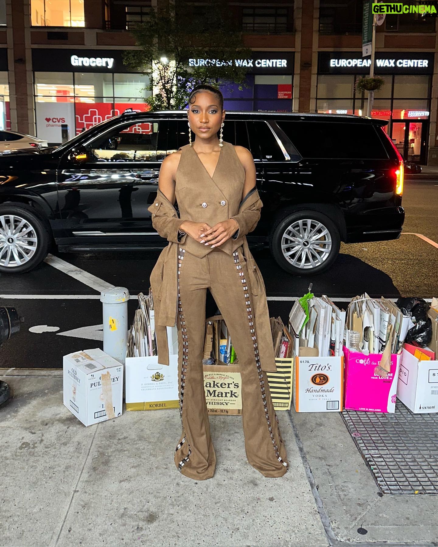 Carlacia Grant Instagram - A New York State of mind 🍎 #nyfw