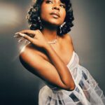 Carlacia Grant Instagram - More photos from my cover shoot with @galore . Thanks so much for having me. 😍 Also playing dress up is one of my favorite hobbies. 😇 Editor in Chief @Princechenoastudio Photographer: Savanna Ruedy @savannarruedy Hair : Chloe Target @hushbychloe Makeup: Sean Harris @seanharrismakeup Styling: Branden Ruiz @branden.ruiz Assistant: Dara Feller @darafeller
