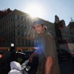 Carlos Sainz Jr. Instagram - Riding around 📍🍏