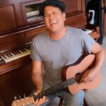 Carlos Vives Instagram – Esto es lo que siempre quiero para ti: quiero verte sonreír❤️