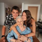 Carlos Vives Instagram – Celebro la vida de mi madre y de todas las madres que hacen parte de mi vida. Gracias a todas por ser la fuerza que nos une siempre. ¡Las amo!❤️