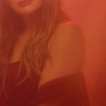 Carly Pearce Instagram - fault line. video song off my new album out now.