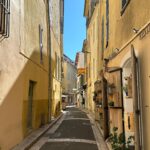 Carmel Rose Instagram - Postcards from the most perfect apartment on the French Riviera 🍓 @buckingham_lloyds