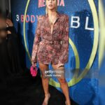 Carmen Carrera Instagram - Had an amazing evening with @netflix & @3bodyproblem ♥️ thank you @ashleemariepreston for a lovely sister date ☺️♥️ This show is a must watch, I was locked in 🙌 Show comes out this Wednesday March 21. A must watch 👏👏 #netflix #netflixseries #3bodyproblem 👗: @bronxandbanco 👠: @zara 👛: @mcmworldwide Fragrance: @parfumsdemarly Delina Exclusiv 💗