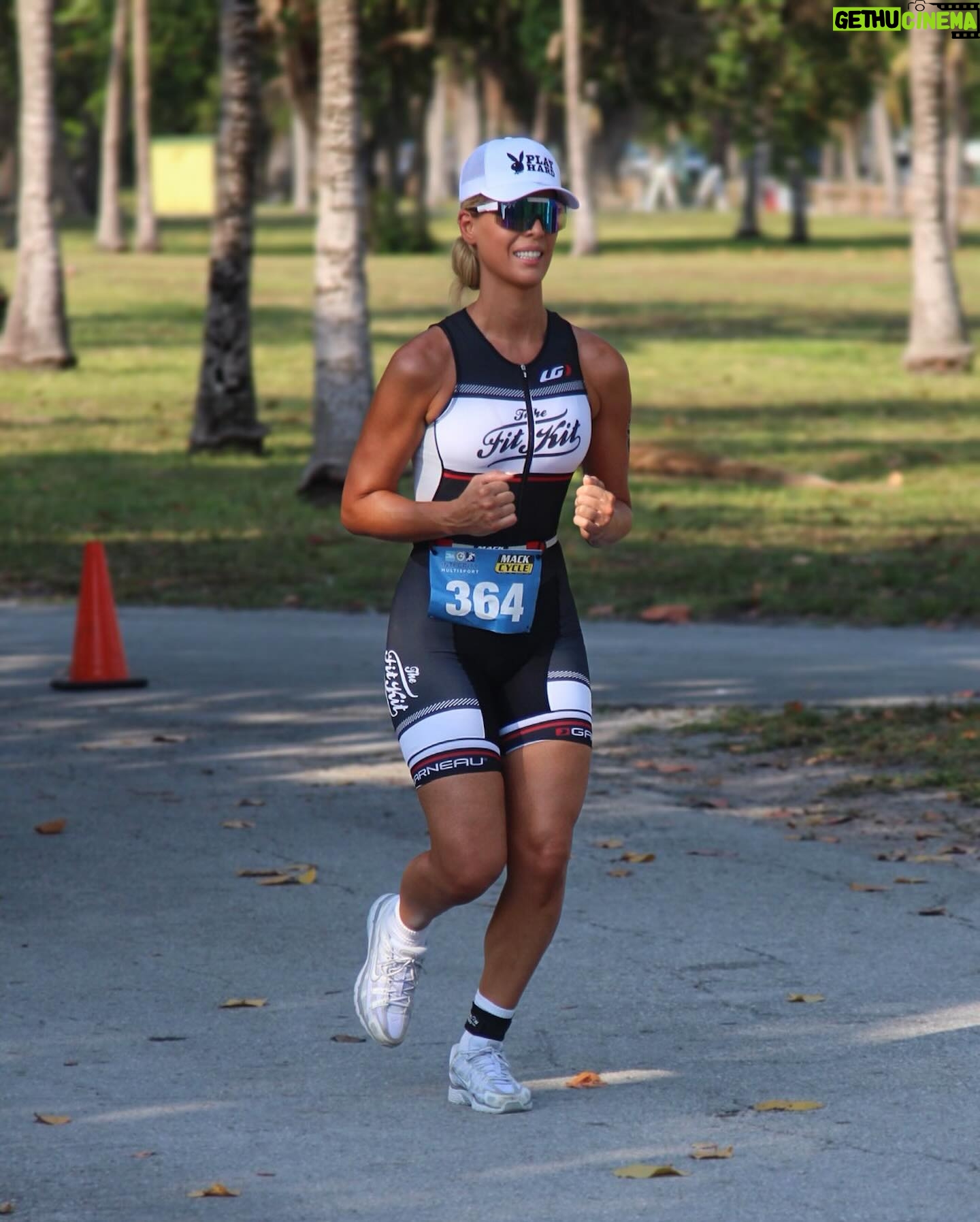 Carmen Carrera Instagram - More from today 🥰🥇🏃♀️🚴🏃♀️✨💪🥳