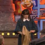 Carolin Kebekus Instagram – Menno, schon wieder kein Pony 😩 
Dafür könnt ihr euch aber ab sofort das #lastonelaughing XMAS Special bei @primevideode anschauen 😊