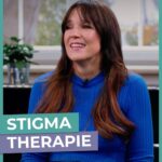 Carolin Kebekus Instagram - Nie vergessen: Wenn ihr mal schlechte Gedanken habt, hört auf Heidi und denkt einfach an was anderes! 🤦 Die professionelle Behandlung von psychischen Erkrankungen sorgt immer noch für Stigmatisierung im Leben der Betroffenen. Wie sehr und was TikTok mit alledem zu tun hat, seht ihr in der neuen Folge @dckshow: ab 20:15 Uhr in der @ardmediathek und um 22:50 Uhr im Ersten. PS: Wenn ihr dringend Hilfe benötigt, gibt es Organisationen wie die „TelefonSeelsorge“. Sie bietet rund um die Uhr eine anonyme Beratung an. Kostenlos und in ganz Deutschland. Ihr erreicht sie unter: 0800 - 111 0 111 oder 0800 - 111 0 222. Mehr Infos findet ihr auf der Website www.telefonseelsorge.de.