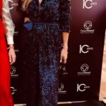 Carolina de Moras Instagram – Shining with @itvelvet ⭐️⭐️⭐️⭐️ en @ferragamo