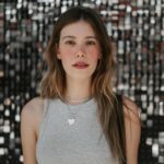 Caroline Dallarosa Instagram – Aproveitei a publi de hoje pra tirar umas fotinhas da fuça 👻