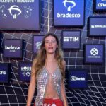 Caroline Dallarosa Instagram - Descobri que não fiz nenhuma foto quando cheguei na festa com as minhas orelhas de elfo 😔