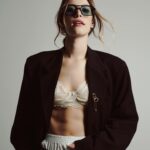 Caroline Dallarosa Instagram - Posso ir soltando aos pouquinhos as fotos 👀 Foto: @camilacardosoribeiro Maquiagem: @soutabatha Stylist: @mariaclaramcruz