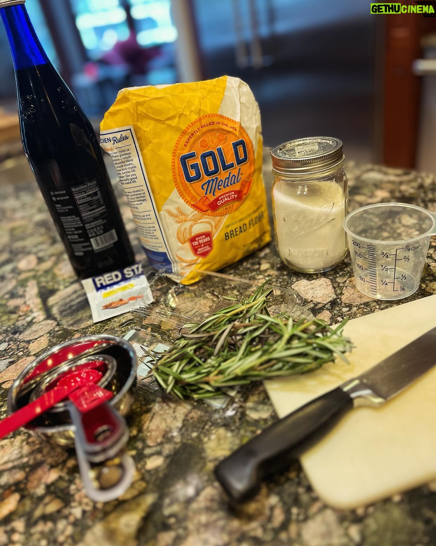 Caroline Manzo Instagram - I'm bored. Making rosemary bread. That's all. #homecooking #breadmaking