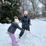 Caroline Manzo Instagram - Building a snowman with mommy @laurenmanzo - its a tiny snowman but she’s one happy little girl. ❤️❤️⛄️❄️