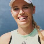 Caroline Wozniacki Instagram – Turning pressure into focus, and challenges into opportunities. 

#MelbourneCollection #adidasTennis