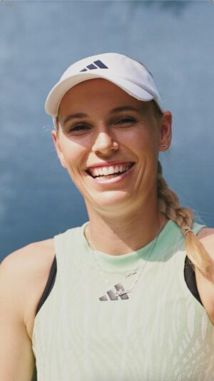 Caroline Wozniacki Instagram - Turning pressure into focus, and challenges into opportunities. 

#MelbourneCollection #adidasTennis