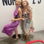 Carrie Bickmore Instagram – Effortless..
The north stairs are gonna miss us @katelangbroek