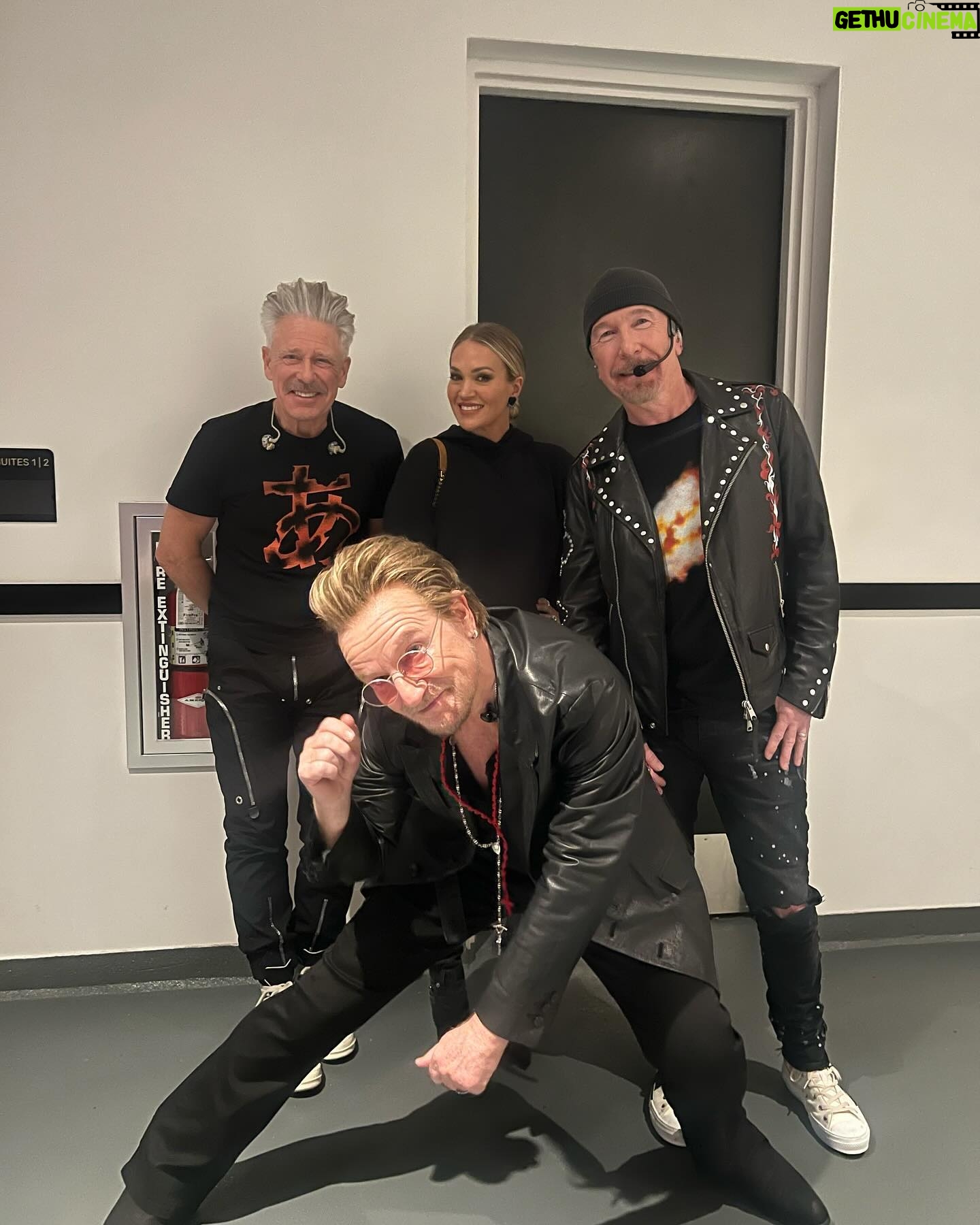 Carrie Underwood Instagram - Remembering how much fun I had at the incomparable @U2’s amazing show at @spherevegas! Can’t believe we’ll be back in Vegas in one month for #REFLECTION! #CUinVegas #MemoryMonday