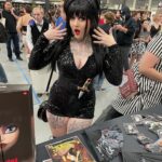 Cassandra Peterson Instagram - So much fun seeing all the Elvira cosplay this weekend @spookalafl 🖤