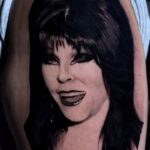 Cassandra Peterson Instagram - #tattootuesday Amazing portrait tattoo by @lucasviana_tattoo 🖤 #elvira #elviramistressofthedark #elviratattoo #tattooartist #tattoo #portraittattoo