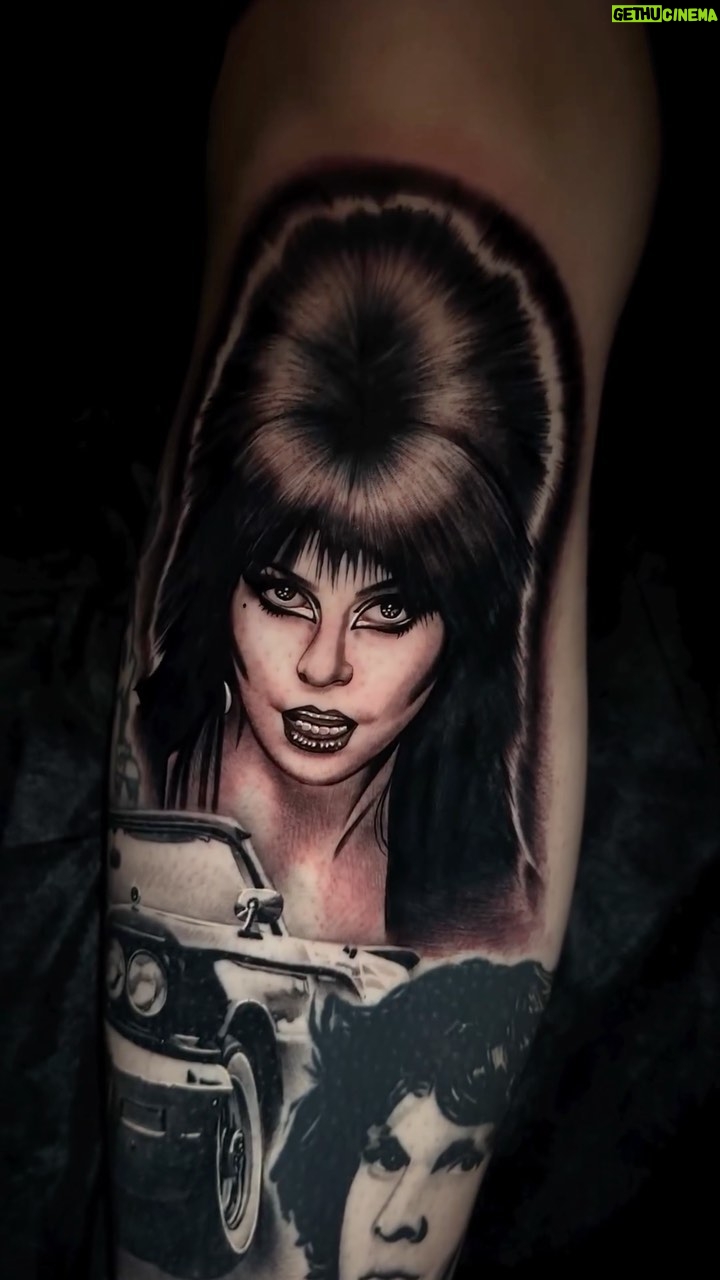 Cassandra Peterson Instagram - #tattootuesday Amazing Elvira & Macabre Mobile portrait tattoo shared by @flaco_tattoos 🖤 #elvira #elviramistressofthedark #elviratattoo #portraittattoo #tattoo #tattooart #tattooartist #art #blackandgreytattoo #tattooideas #explore #exploremore