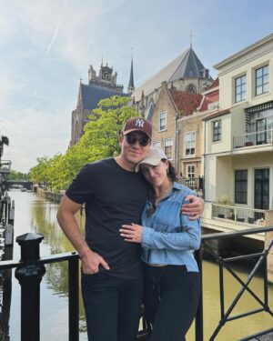 Cassandra Sánchez Navarro Instagram - tout est mieux avec toi