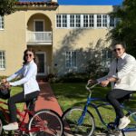 Cassandra Sánchez Navarro Instagram - Coronado with you @alejandrocb_ 1. The landing with SD downtown view 2. Hotel Del Coronado 3. Riding by my childhood home 🏡