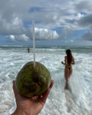 Catalina Vallejos Instagram - 🇧🇷🫶🤍 🥥placer no culpable, viajar ✈️